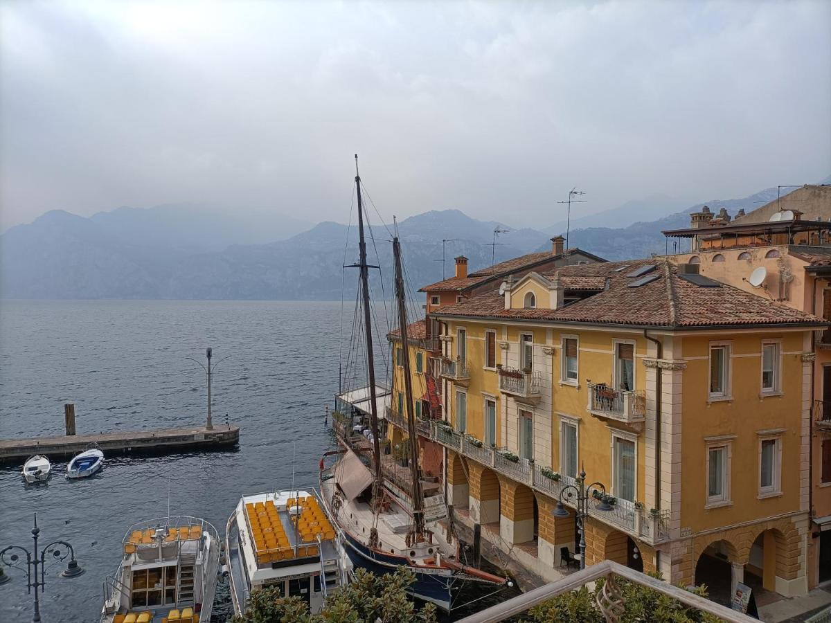 Sonny Apartments Malcesine Buitenkant foto