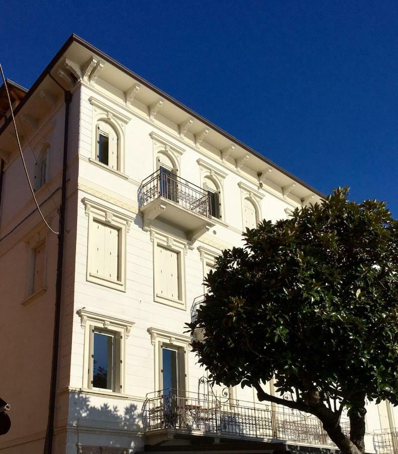 Sonny Apartments Malcesine Buitenkant foto