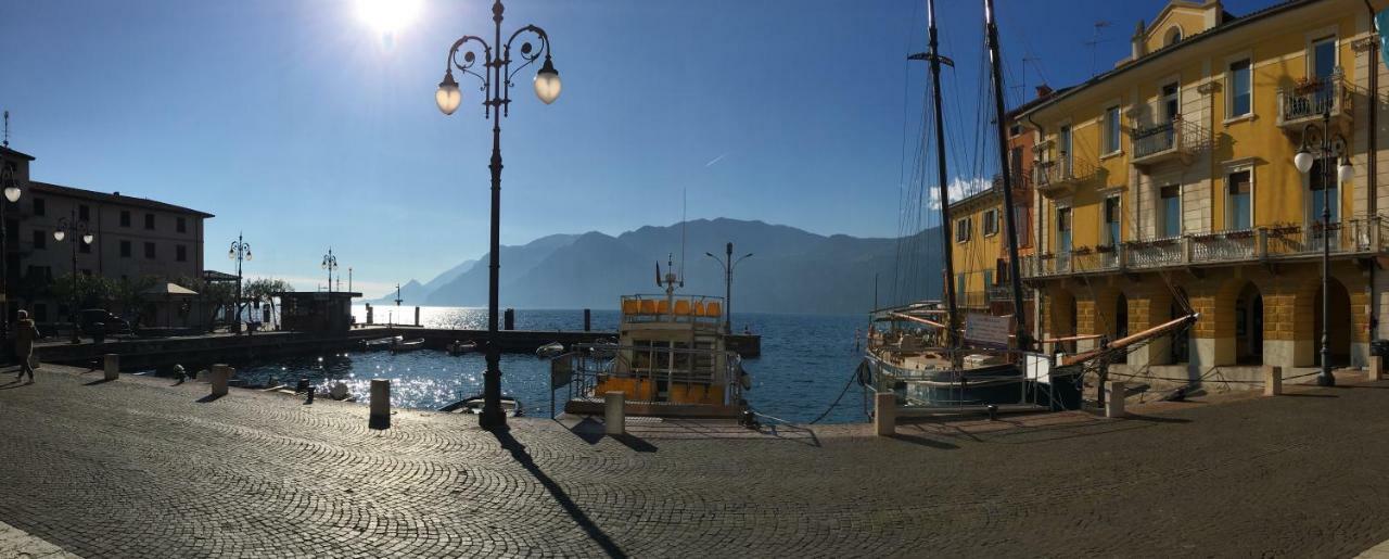 Sonny Apartments Malcesine Buitenkant foto